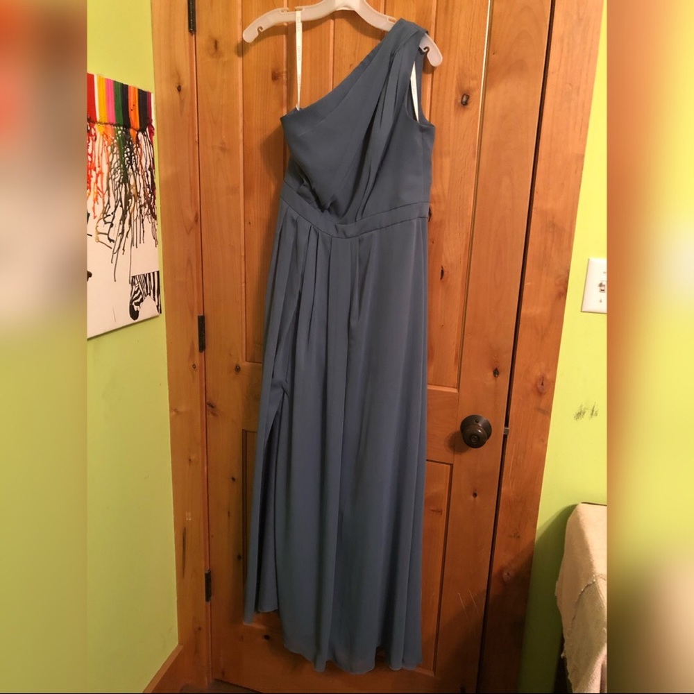 David’s Bridal Gray/blue bridesmaid dress